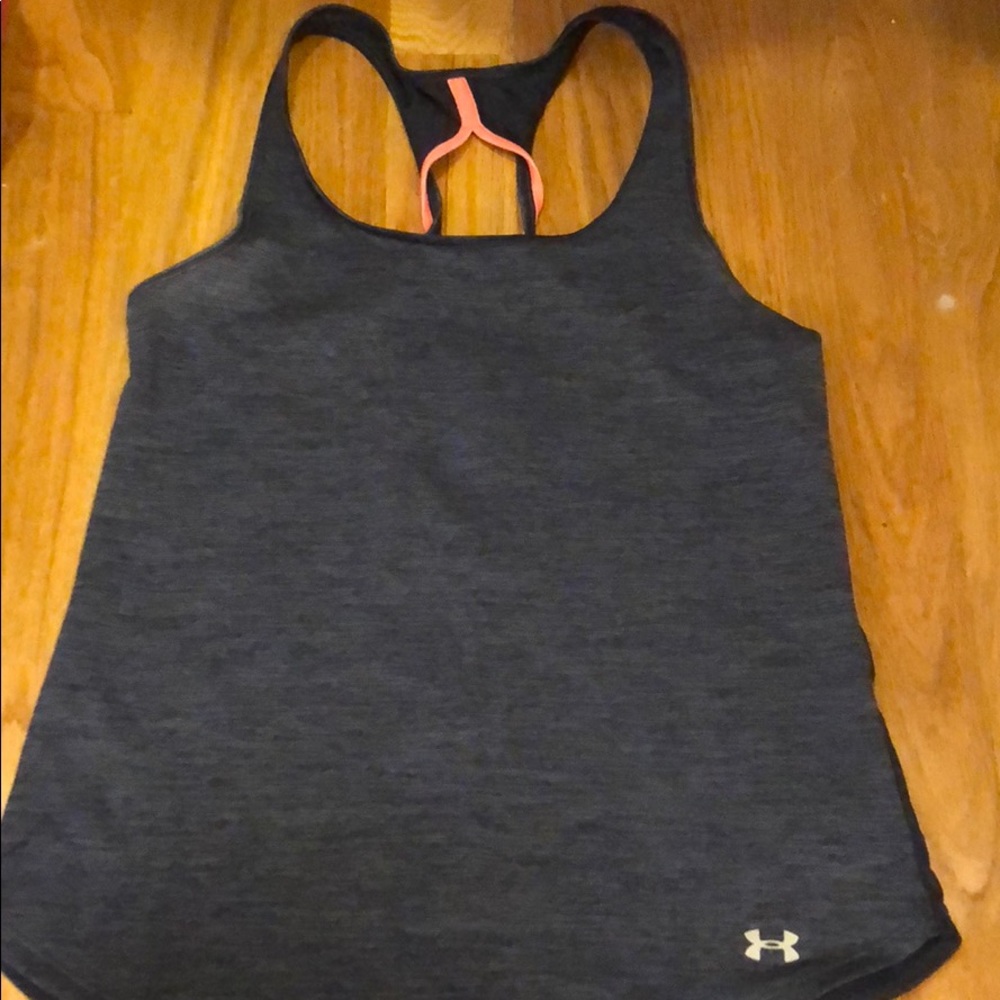 Under Armour workout top EUC